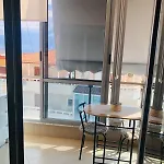 Lakeview Cozy Apartment